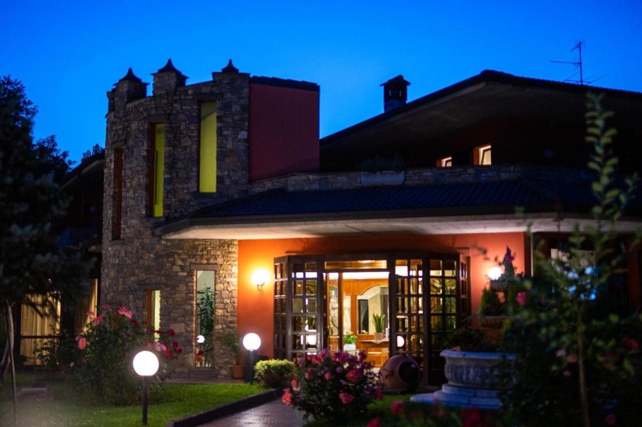 Il Leone D'Oro Hotel Telgate ภายนอก รูปภาพ