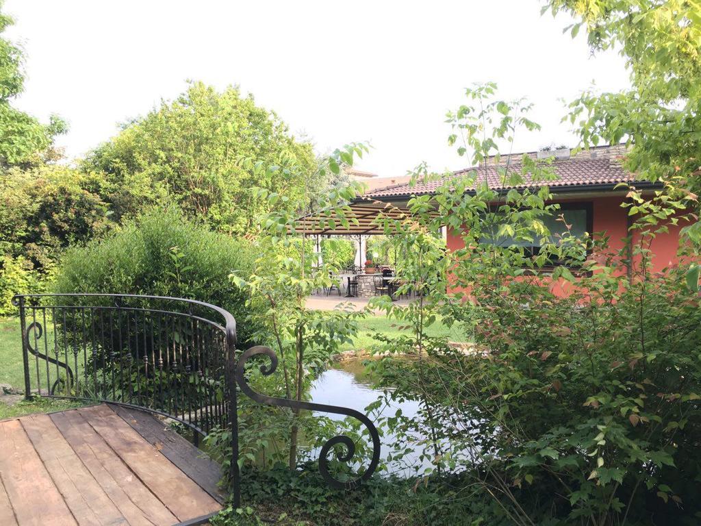 Il Leone D'Oro Hotel Telgate ภายนอก รูปภาพ