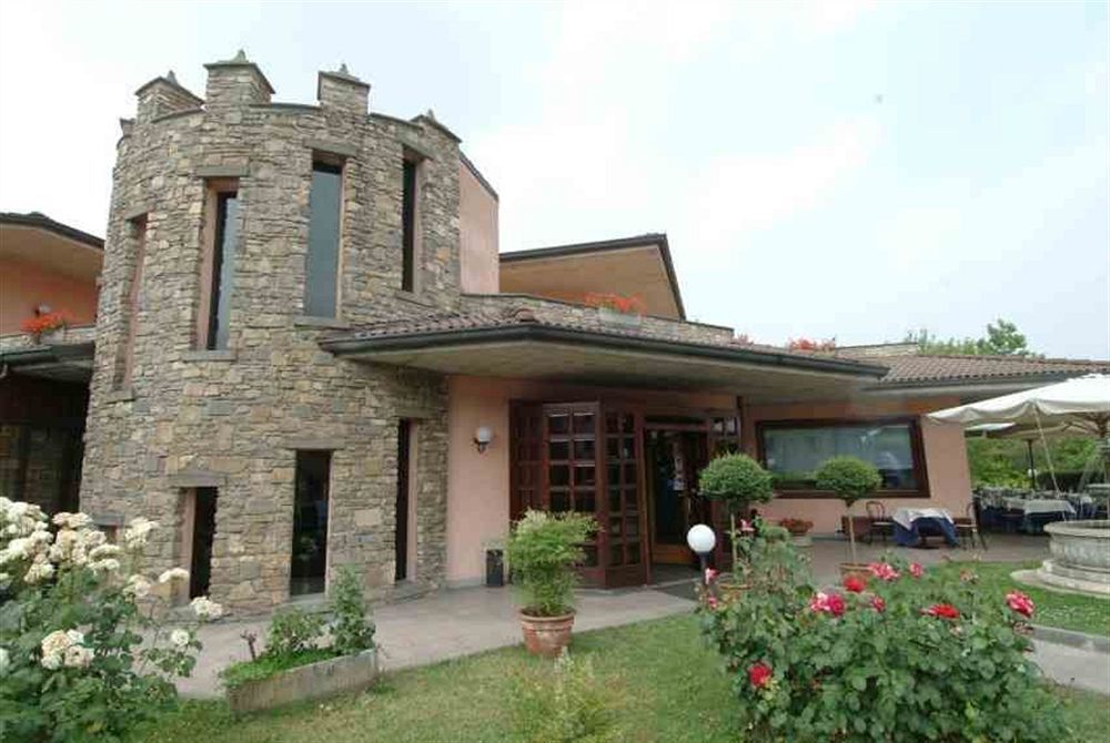 Il Leone D'Oro Hotel Telgate ภายนอก รูปภาพ